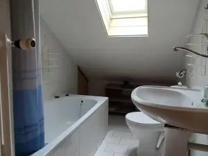 Pronájem bytu 1+kk, Praha - Krč, Moysesova, 40 m2