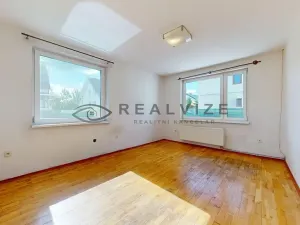 Prodej rodinného domu, Roudné, 265 m2