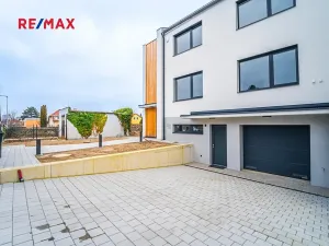 Pronájem bytu 3+kk, Praha - Kunratice, Děbolínská, 92 m2