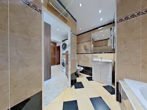 Prodej bytu 2+1, Praha - Háje, 60 m2