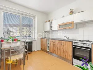 Prodej bytu 1+1, Uherské Hradiště, Dukelských hrdinů, 45 m2