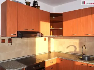 Prodej bytu 3+1, Katusice, Polní, 79 m2