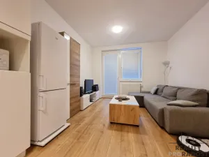 Pronájem bytu 2+kk, Praha - Střížkov, Makedonská, 53 m2