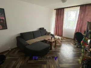 Pronájem bytu 3+1, Žatec, Bratří Čapků, 70 m2