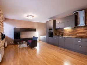 Prodej bytu 1+kk, Praha - Kyje, Pelušková, 44 m2