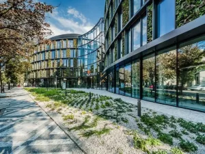 Pronájem obchodního prostoru, Praha - Karlín, Pernerova, 204 m2