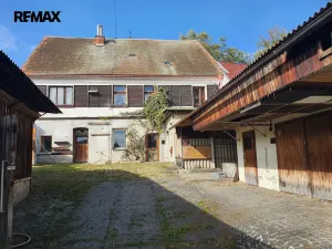 Prodej rodinného domu, Skočice, 289 m2