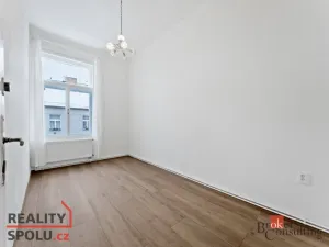 Pronájem bytu 3+1, Praha - Karlín, Sokolovská, 72 m2