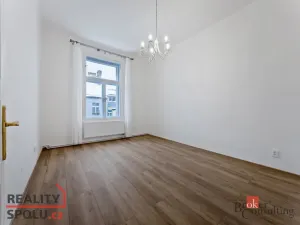 Pronájem bytu 3+1, Praha - Karlín, Sokolovská, 72 m2