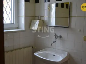 Pronájem kanceláře, Kyjov, třída Komenského, 30 m2