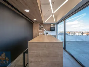 Pronájem kanceláře, Praha - Nusle, 5. května, 830 m2