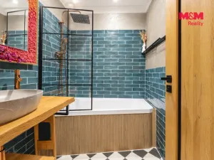 Prodej bytu 4+kk, Klatovy - Klatovy III, Husovo náměstí, 78 m2