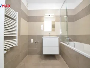 Pronájem bytu 2+kk, Uničov, Pionýrů, 64 m2