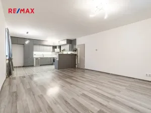 Prodej rodinného domu, Okrouhlo, 241 m2