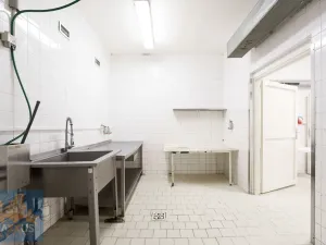 Pronájem obchodního prostoru, Praha - Strašnice, Počernická, 140 m2