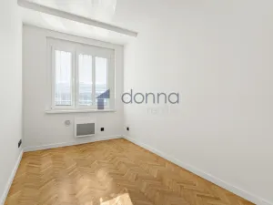 Prodej bytu 3+kk, Praha, Drahobejlova, 47 m2
