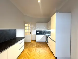Pronájem bytu 4+1, Praha - Vinohrady, Polská, 147 m2