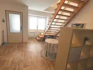 Prodej rodinného domu, Mšené-lázně, Mír. náměstí, 200 m2