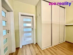 Prodej bytu 2+1, Chomutov, Bezručova, 60 m2