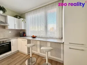 Prodej bytu 2+1, Chomutov, Bezručova, 60 m2