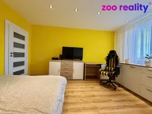 Prodej bytu 2+1, Chomutov, Bezručova, 60 m2