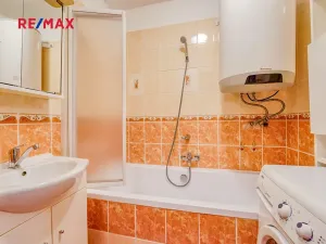 Prodej rodinného domu, Sedlčany, 93 m2