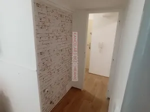 Pronájem bytu 1+1, Kuřim, Na Královkách, 35 m2