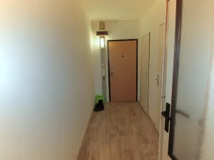 Pronájem bytu 1+kk, Praha - Háje, Hlavatého, 27 m2