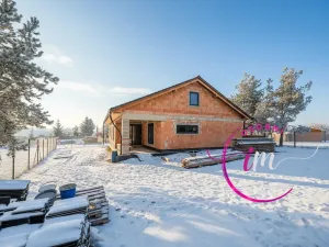 Prodej rodinného domu, Dalešice, 189 m2