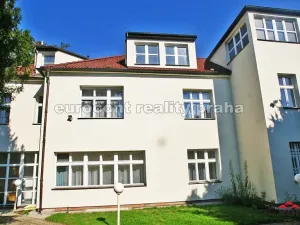 Pronájem bytu 3+1, Praha, Obrovského, 90 m2