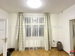 Pronájem bytu 3+1, Praha, Obrovského, 90 m2