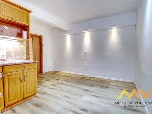 Prodej bytu 2+kk, Hradec Králové, Střelecká, 38 m2