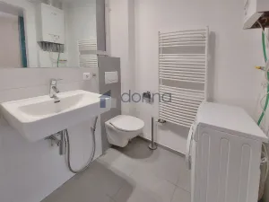 Pronájem bytu 1+kk, Praha, Viklefova, 47 m2