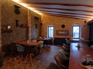 Pronájem restaurace, Velké Pavlovice, Bezručova, 74 m2