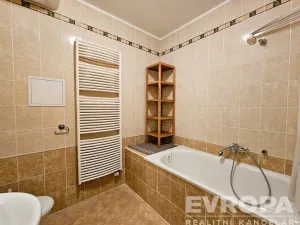 Pronájem bytu 2+kk, Vrchlabí, Zámek, 70 m2