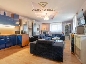 Prodej rodinného domu, Kozojedy, Českobrodská, 299 m2