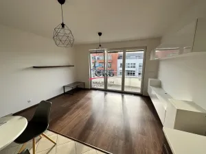 Pronájem bytu 2+kk, Praha - Letňany, Hlučkova, 60 m2