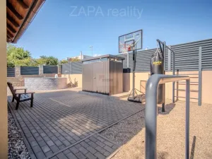 Prodej rodinného domu, Přezletice, Nohavice, 218 m2