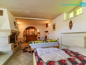 Pronájem rodinného domu, Aš, Březová, 210 m2