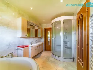 Pronájem rodinného domu, Aš, Březová, 210 m2