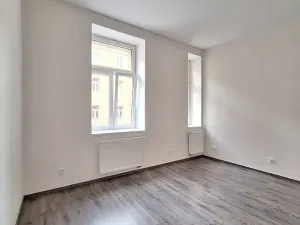 Pronájem bytu 2+kk, Praha - Holešovice, Na Maninách, 46 m2