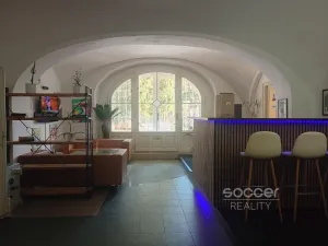Pronájem kanceláře, Praha - Bubeneč, Na Zátorce, 70 m2