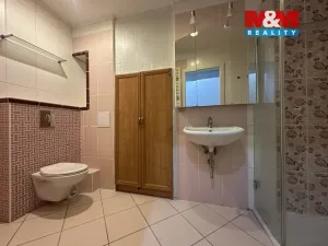 Pronájem bytu 2+1, Chomutov, Blatenská, 60 m2