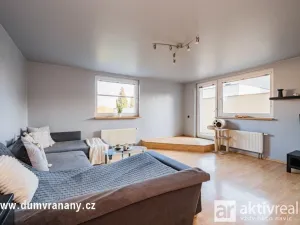 Prodej vícegeneračního domu, Vraňany, 283 m2