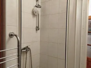 Pronájem bytu 1+1, Liberec, Matoušova, 34 m2