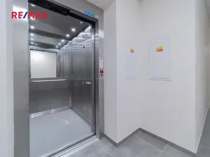 Prodej bytu 1+kk, Vrbno pod Pradědem, Žižkova, 40 m2