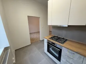 Pronájem bytu 3+1, Praha - Nusle, Na Pankráci, 77 m2