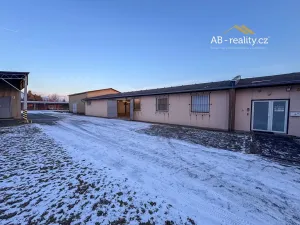 Pronájem skladu, Novosedlice, Vrchoslavská, 274 m2
