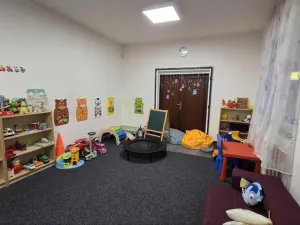 Prodej kanceláře, Praha - Holešovice, Přístavní, 100 m2