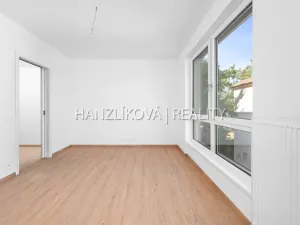 Pronájem bytu 1+kk, České Budějovice, Hálkova, 24 m2